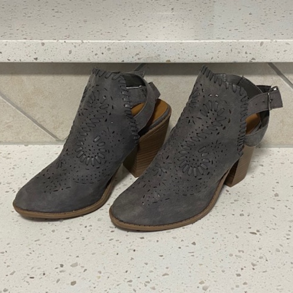 Maurices Grey Mules